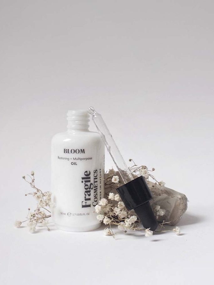 BLOOM -Fragile Cosmetics